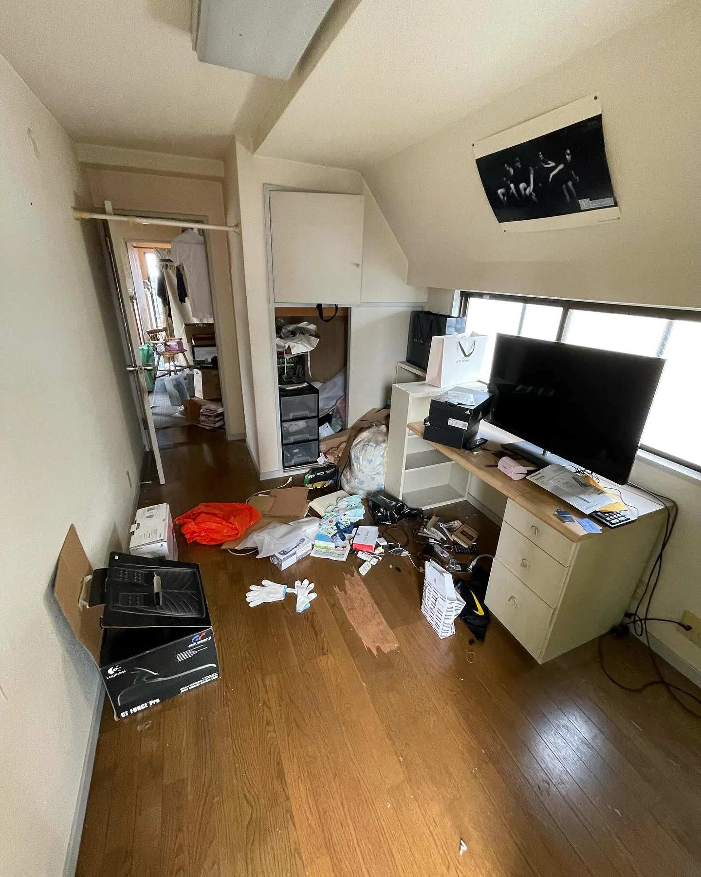 普段は大田区で遺品整理や出張買取などしておりますが今回は墨田...